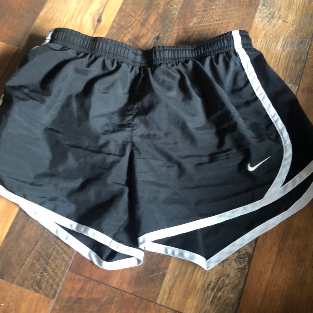 black nike shorts